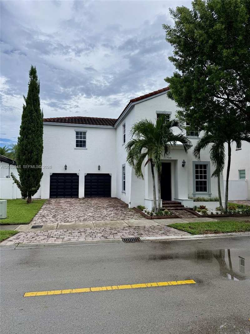 17081 SW 94th Way, Miami FL 33196