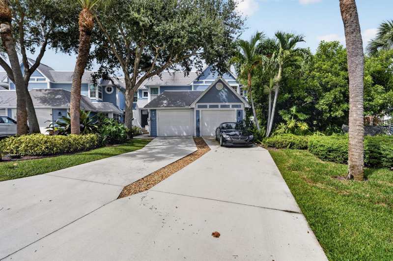 1401 OCEAN DUNES Circle, Jupiter FL 33477