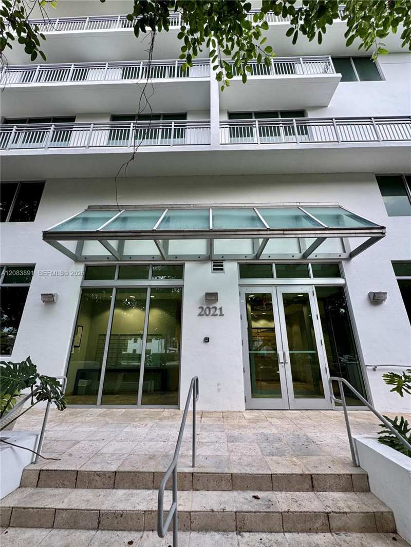 2021 SW 3rd Ave # 1102, Miami FL 33129
