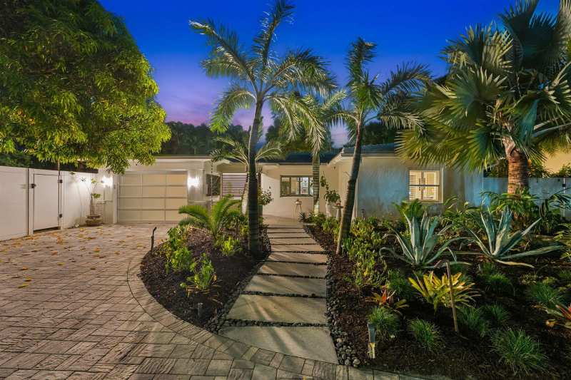 1500 MIDDLE RIVER Drive, Fort Lauderdale FL 33304