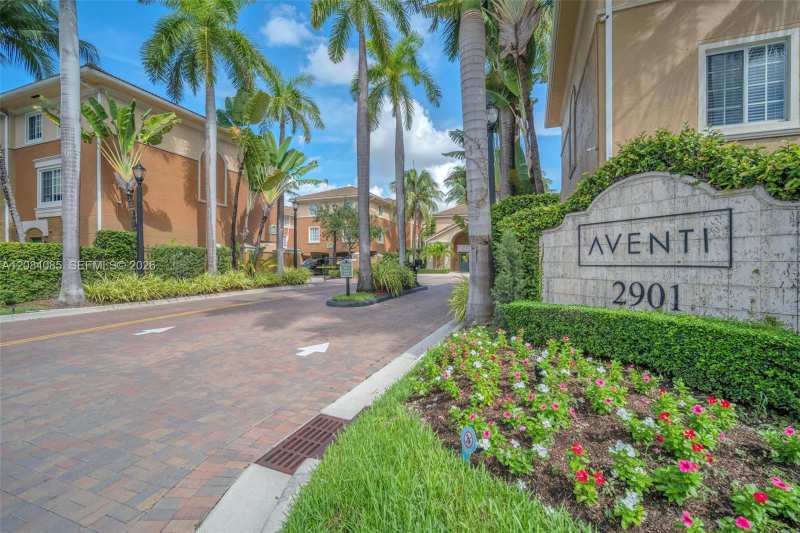 2931 NE 185th St # 1101, Aventura FL 33180