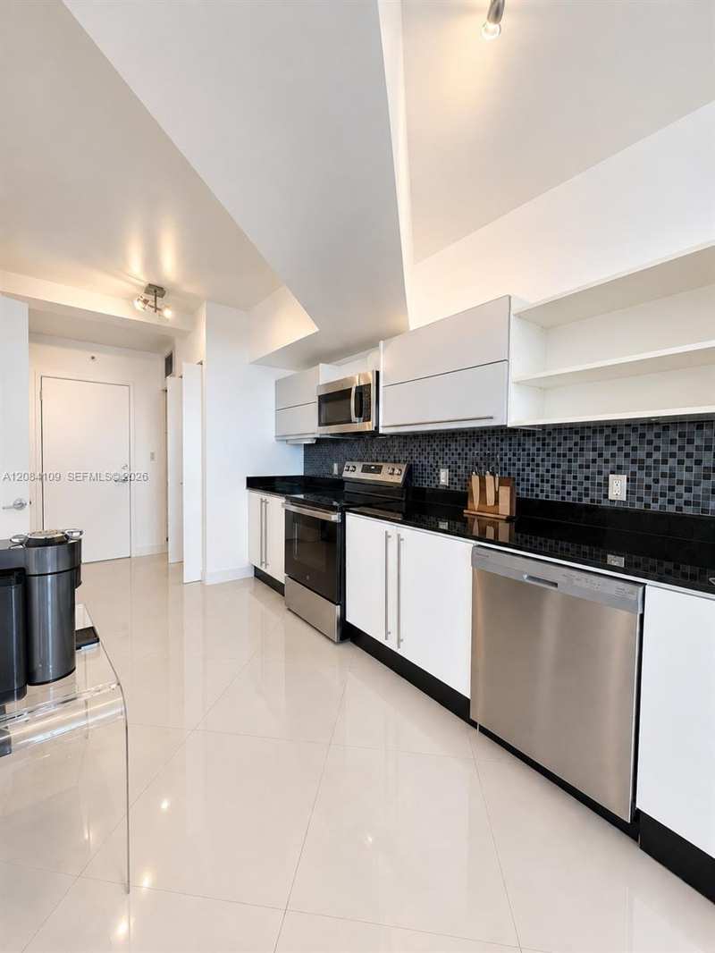 690 SW 1st Ct # 602, Miami FL 33130