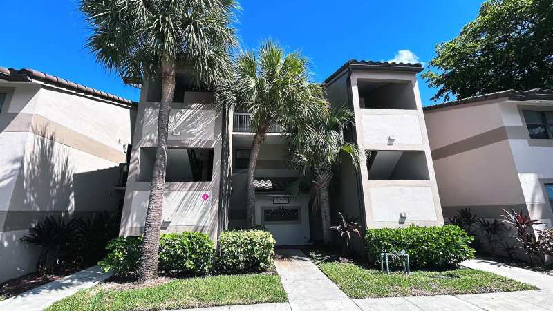 9938 Nob Hill Lane # 9938, Sunrise FL 33351