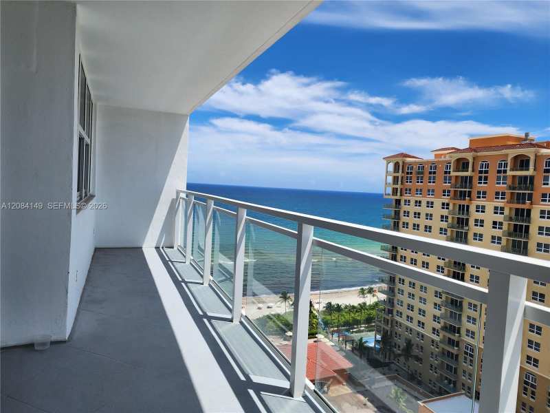 2030 S Ocean Dr # 1710, Hallandale Beach FL 33009