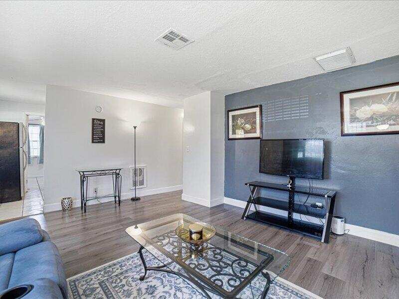 91 NE 6TH Court, Deerfield Beach FL 33441