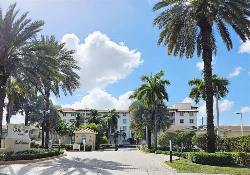 4154 NW 79th Ave # 2C, Doral FL 33166