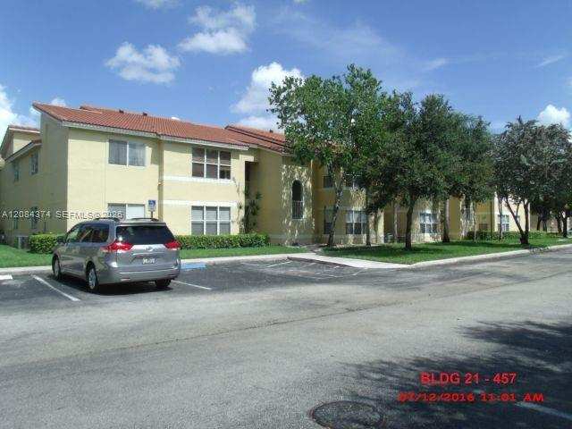 12730 Vista Isles Dr # 823, Sunrise FL 33325