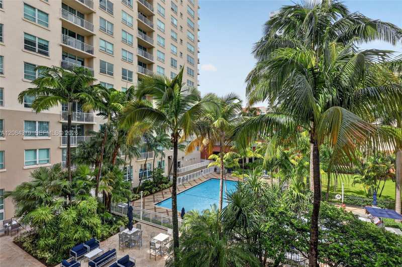 2000 N Bayshore Dr # 317, Miami FL 33137