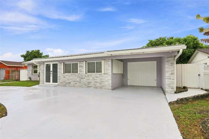 11050 SW 160th St # 11050, Miami FL 33157