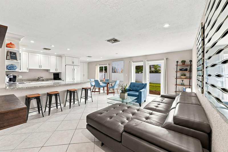 7804 SW 6th Court, North Lauderdale FL 33068
