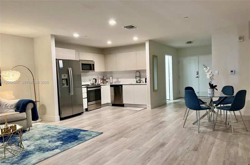 19380 NE 26th Ave # 205, Miami FL 33180