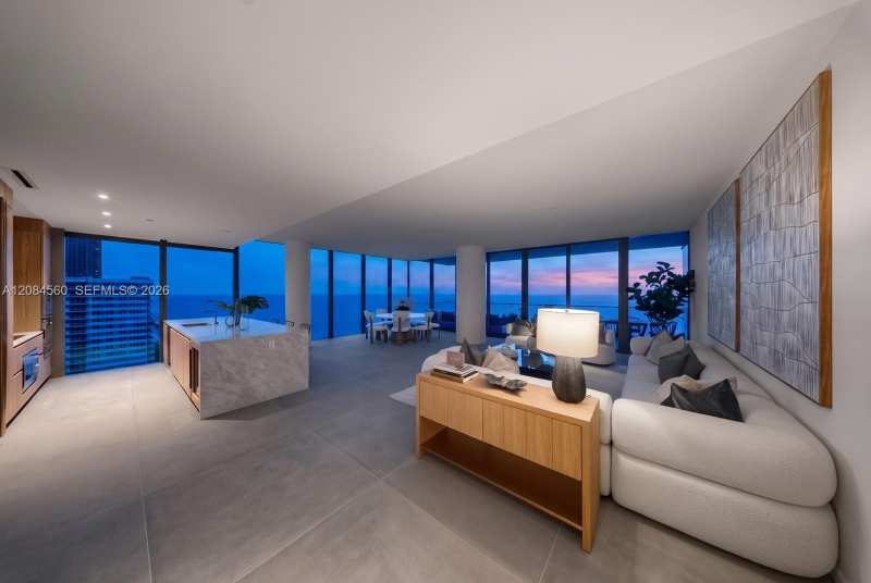 2000 S Ocean Dr # 19A, Hallandale Beach FL 33009