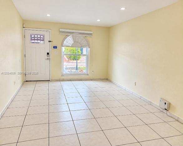 7548 NW 173rd Ter, Hialeah FL 33015