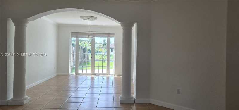 3670 SW 154th Ct, Miami FL 33185