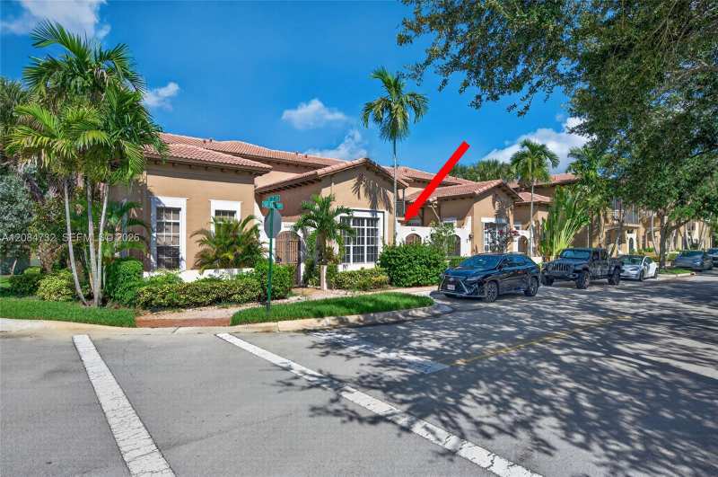 628 SW 147th Ter, Pembroke Pines FL 33027