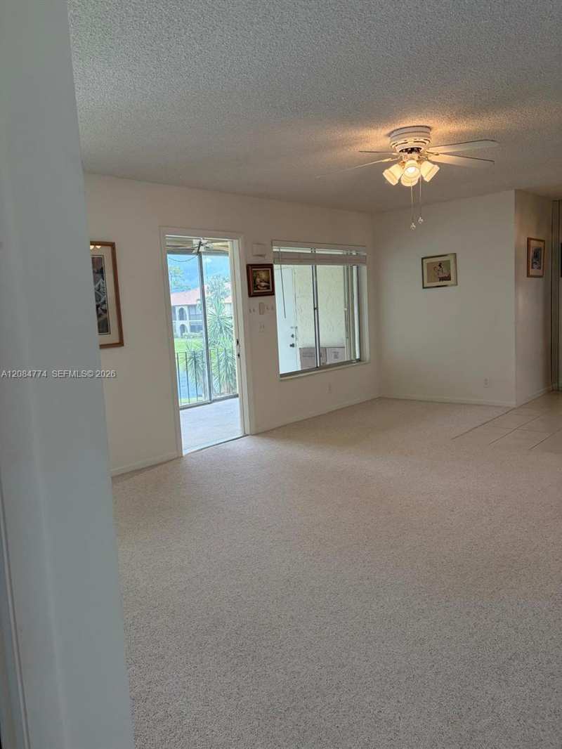 3561 Pine Tree Ct # 2, Green Acres FL 33463