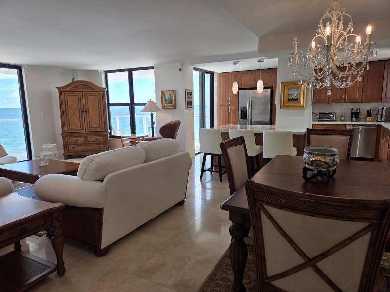 1000 S OCEAN Boulevard # 8A, Pompano Beach FL 33062