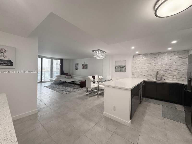 3800 S Ocean Dr # 1710, Hollywood FL 33019