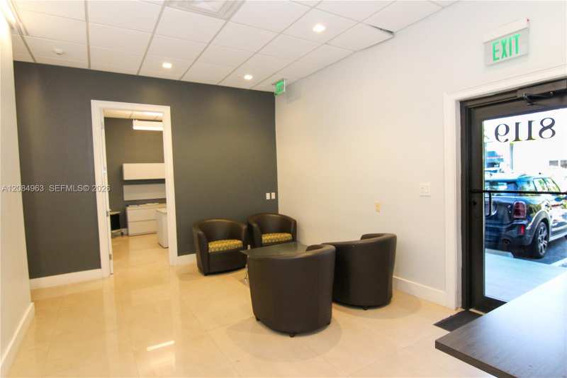 8119 NW 33rd St # 8119, Doral FL 33122