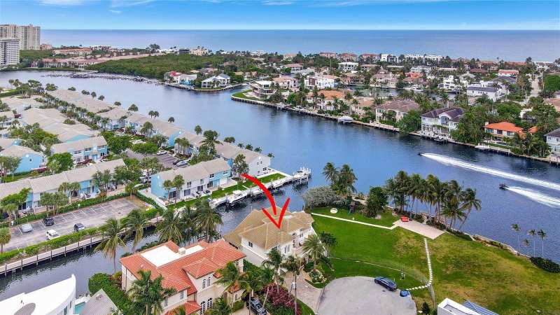 857 Havana Drive, Boca Raton FL 33487