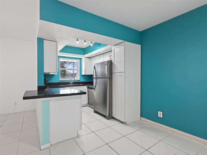 8400 W Sample Road # 203, Coral Springs FL 33065