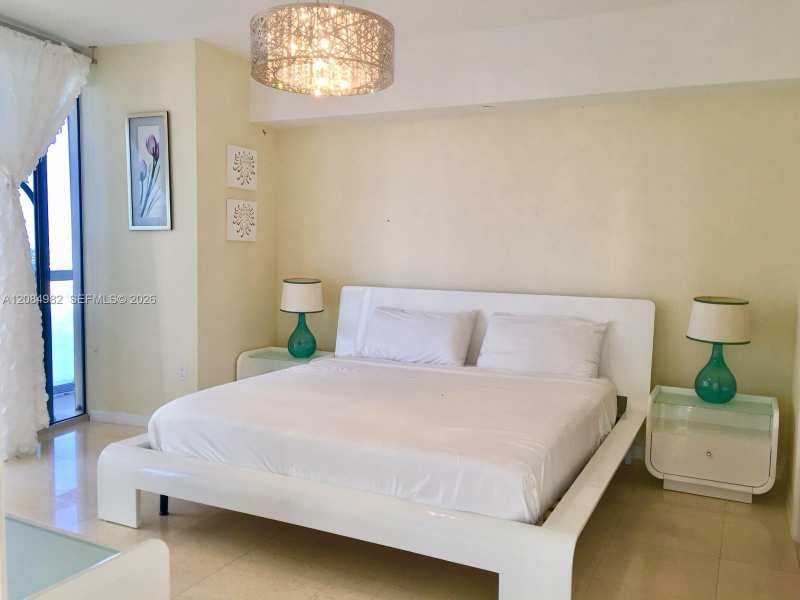 495 Brickell Ave # 3410, Miami FL 33131
