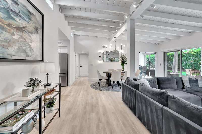 231 SE 3rd Avenue, Delray Beach FL 33483
