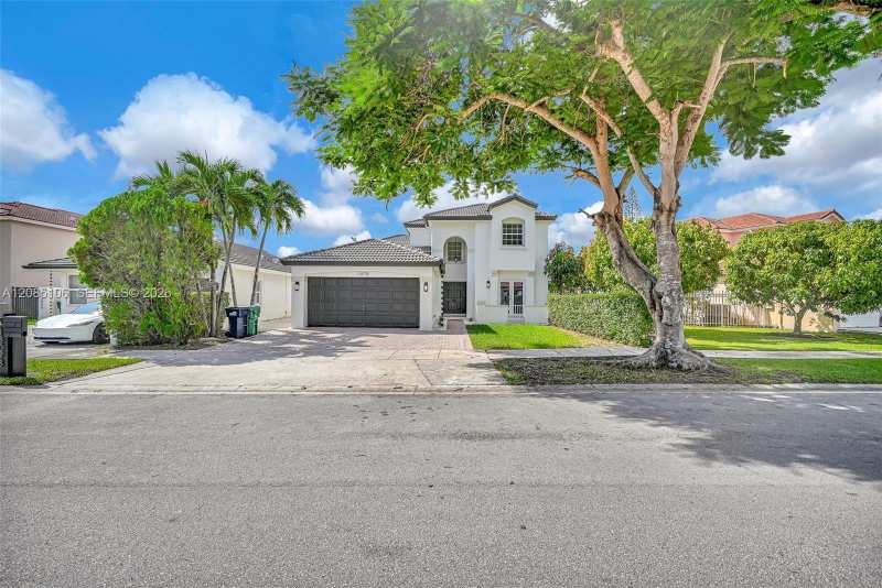 13078 NW 10th St, Miami FL 33182