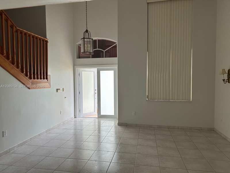 9425 SW 155th Ave, Miami FL 33196