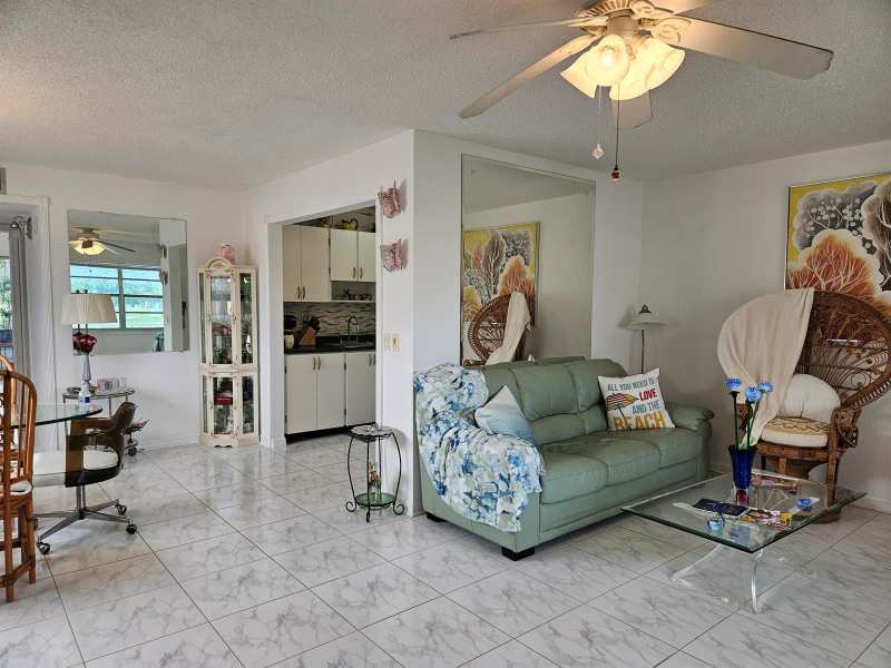 224 Burgundy E, Delray Beach FL 33484