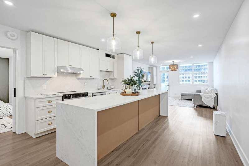 4250 GALT OCEAN Drive # 9M, Fort Lauderdale FL 33308