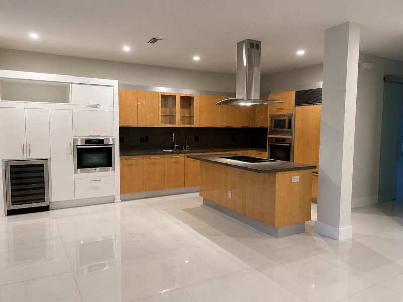 1094 BLUEWOOD Terrace, Weston FL 33327