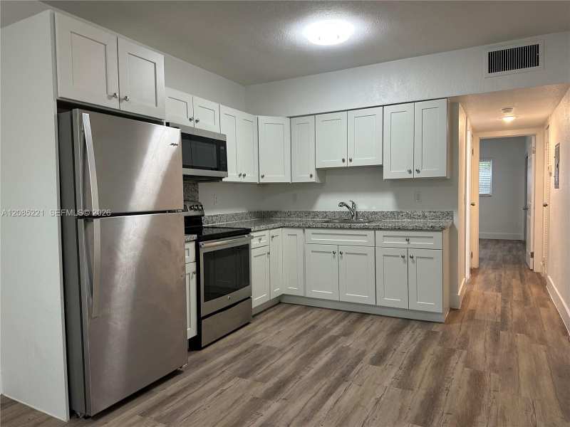 1928 Jefferson St # 4, Hollywood FL 33020