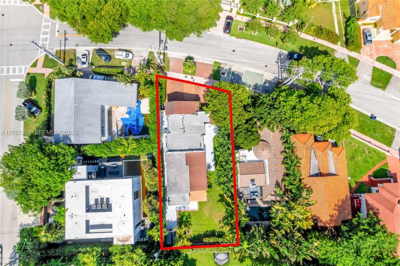 3719 Sheridan Ave, Miami Beach FL 33140
