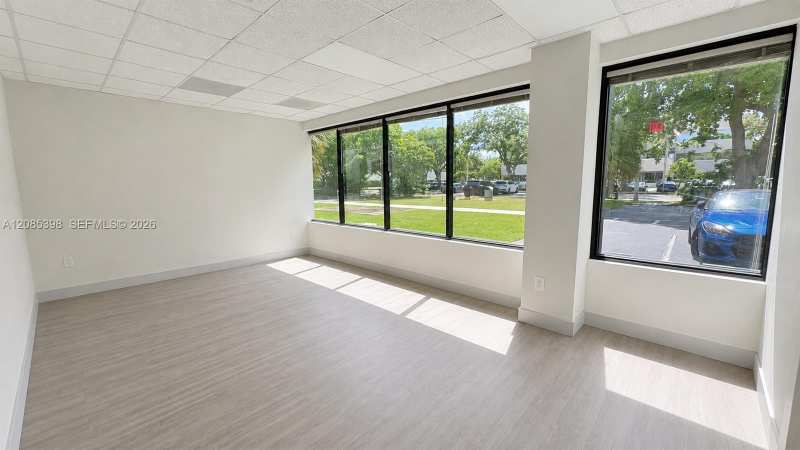2950 NW 62nd St # 105, Fort Lauderdale FL 33309