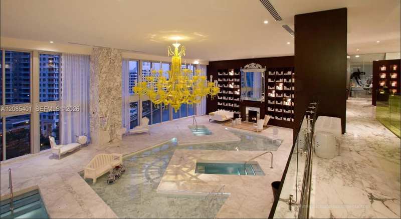 485 Brickell Ave # 2006, Miami FL 33131