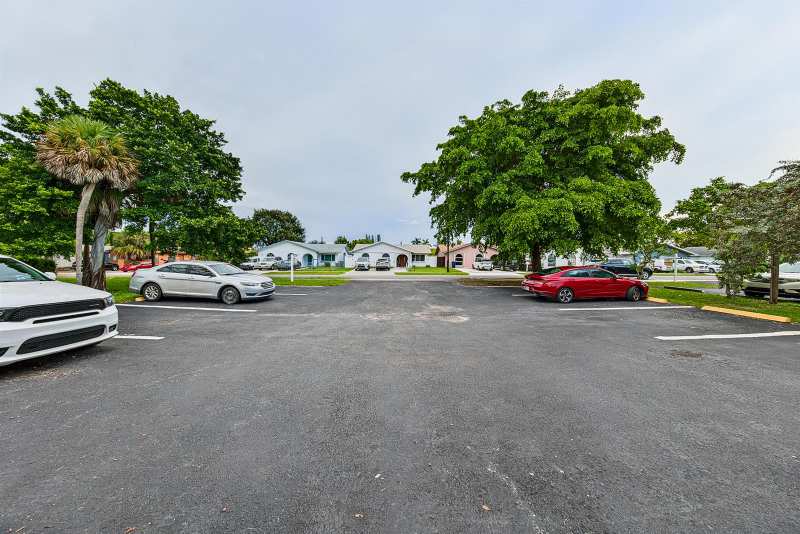 825 SW 10th Street # D, Hallandale Beach FL 33009