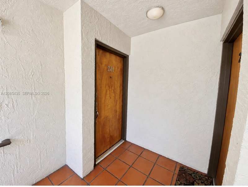 8811 SW 123rd Ct # 1, Miami FL 33186