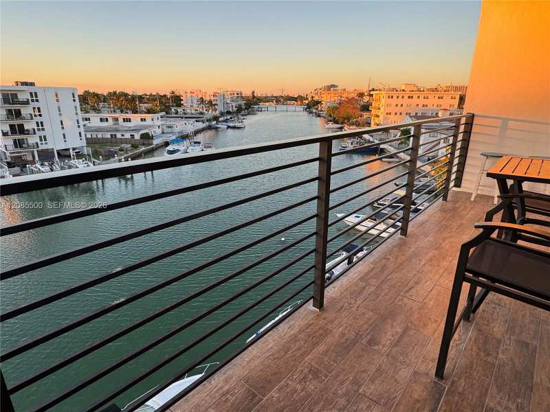 8100 Byron Ave # 504, Miami Beach FL 33141