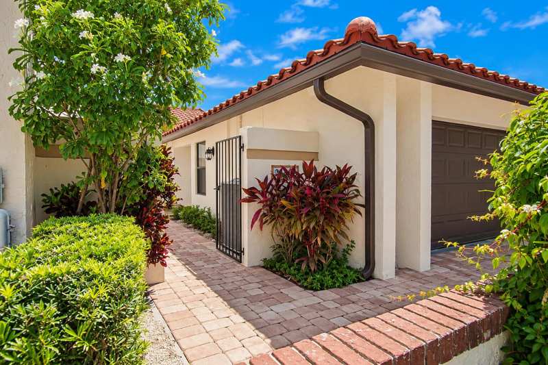 21460 LAGUNA Drive, Boca Raton FL 33433