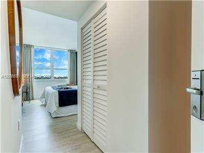 2889 Mcfarlane Rd # 1512, Miami FL 33133