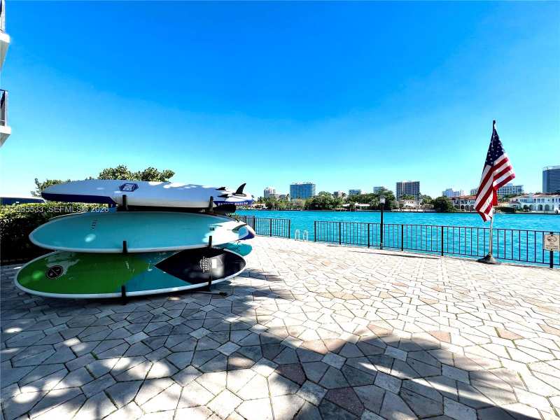 10101 E Bay Harbor Dr # 301, Bay Harbor Islands FL 33154