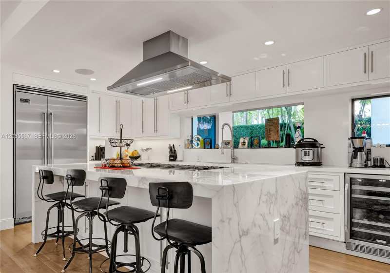 2802 Prairie Ave, Miami Beach FL 33140
