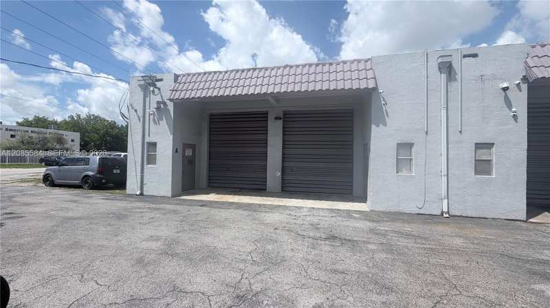 7351 NW 7th St # 3, Miami FL 33126