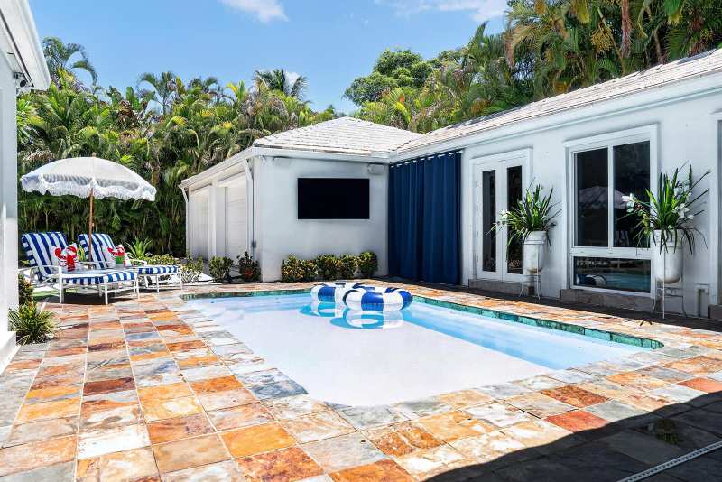 714 S Atlantic Drive, Lantana FL 33462