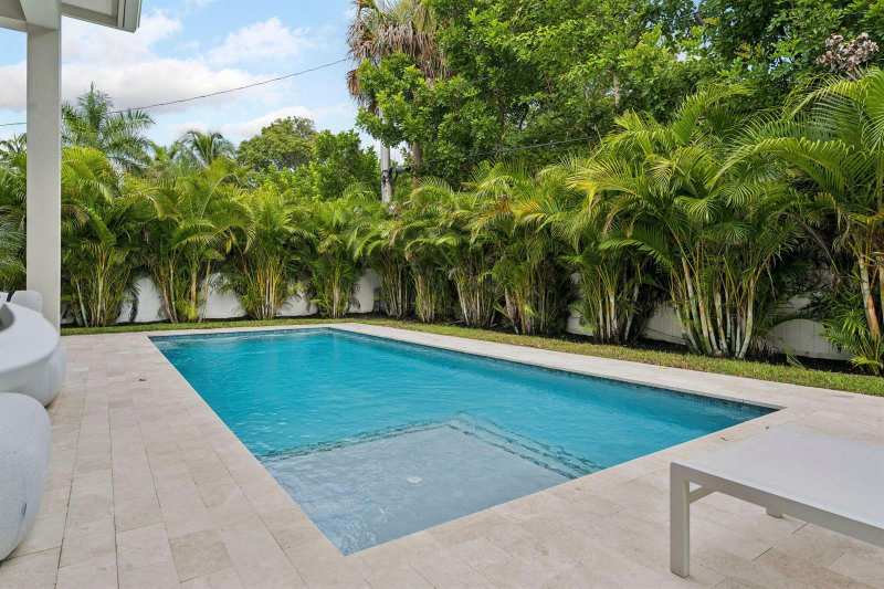 289 NW 11th Street, Boca Raton FL 33432