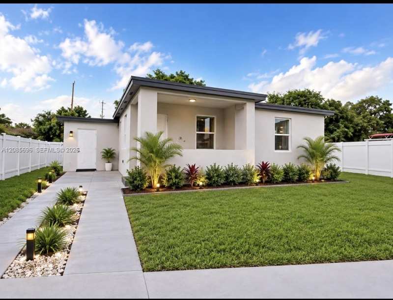 511 SE 2nd Street, Hialeah FL 33010