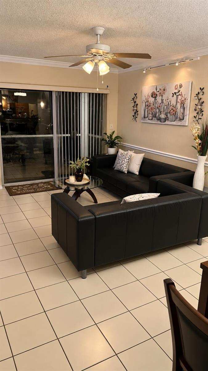 8353 ROYAL PALM Boulevard # 103, Coral Springs FL 33065