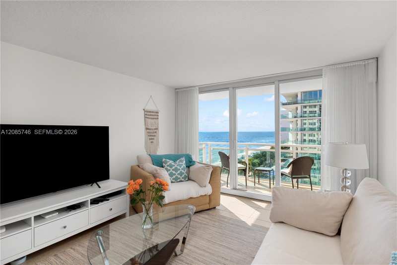 6917 Collins Ave # 1203, Miami Beach FL 33141