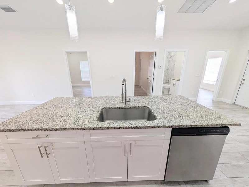 1562 W 26th Court, Riviera Beach FL 33404
